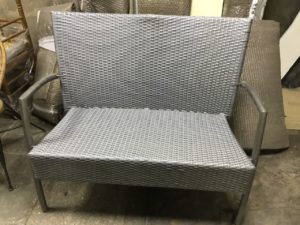 Замена искусственного Ротанга на кресле и диване (Ремонт Садовой мебели)